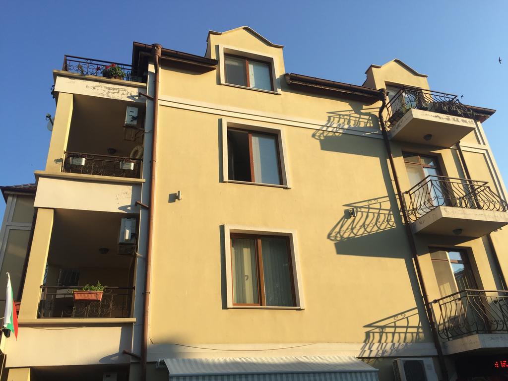 Art Apartments - Pomorie Exterior foto